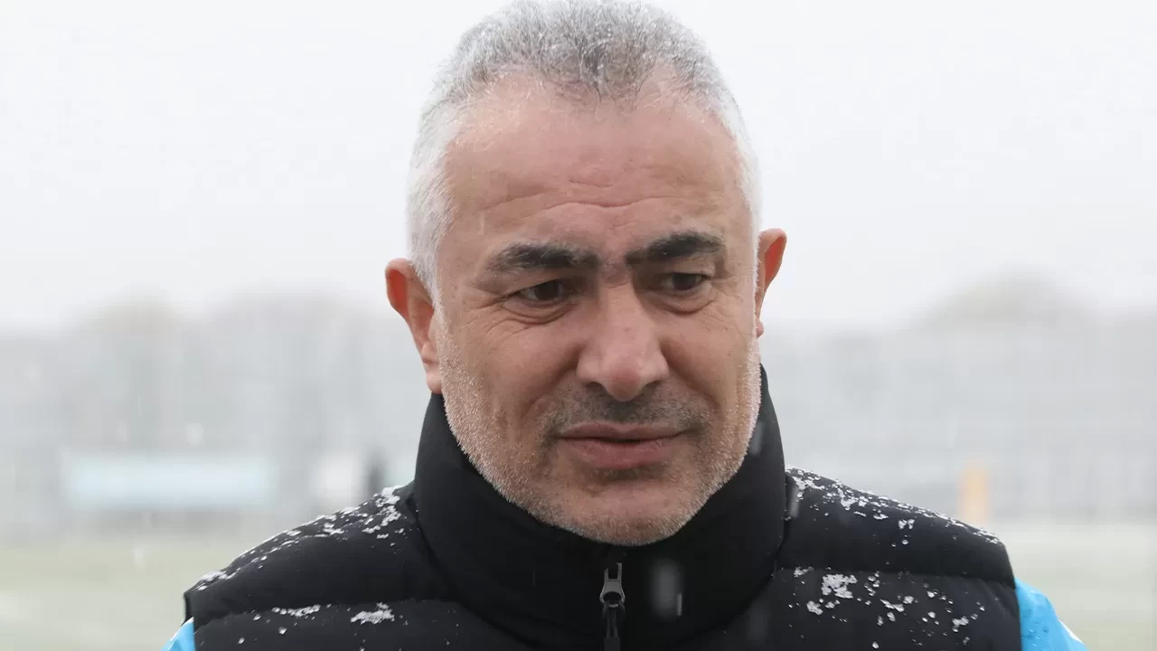 Sivasspor Teknik Direktörü Mehmet Altıparmak: “Hedefimiz play-off potası”