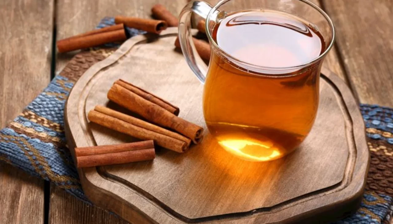 Uzmanlar uyarıyor! Her gün bir fincan tarçın çayı içenlerde bakın ne değişiyor