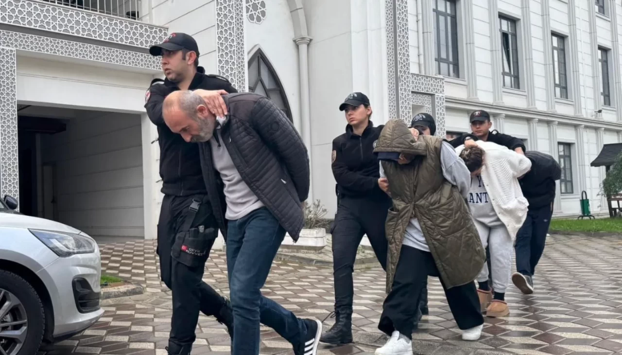 Kocaeli Dilovası’ndaki kozmetik fabrikası yangınında 11 şüpheli adliyeye sevk edildi