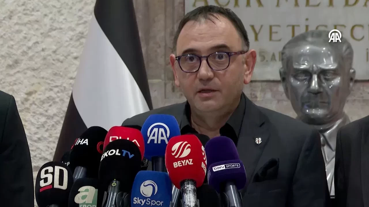Beşiktaş Asbaşkanı Murat Kılıç: “Adı Beşiktaş düşmanlığına çıkmış bir hakemin maçımıza verilmesini doğru bulmuyoruz”
