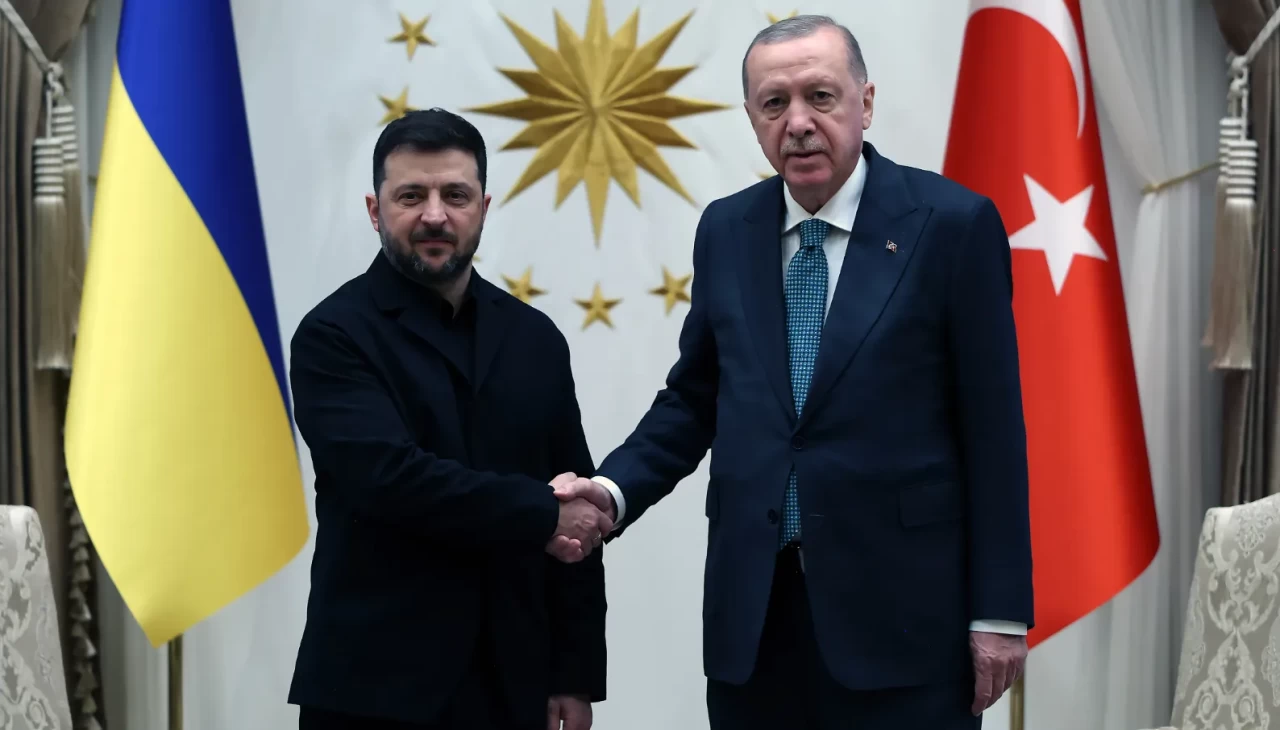 Beştepe’de barış masası kuruldu! Cumhurbaşkanı Erdoğan ve Zelenskiy’den önemli mesajlar
