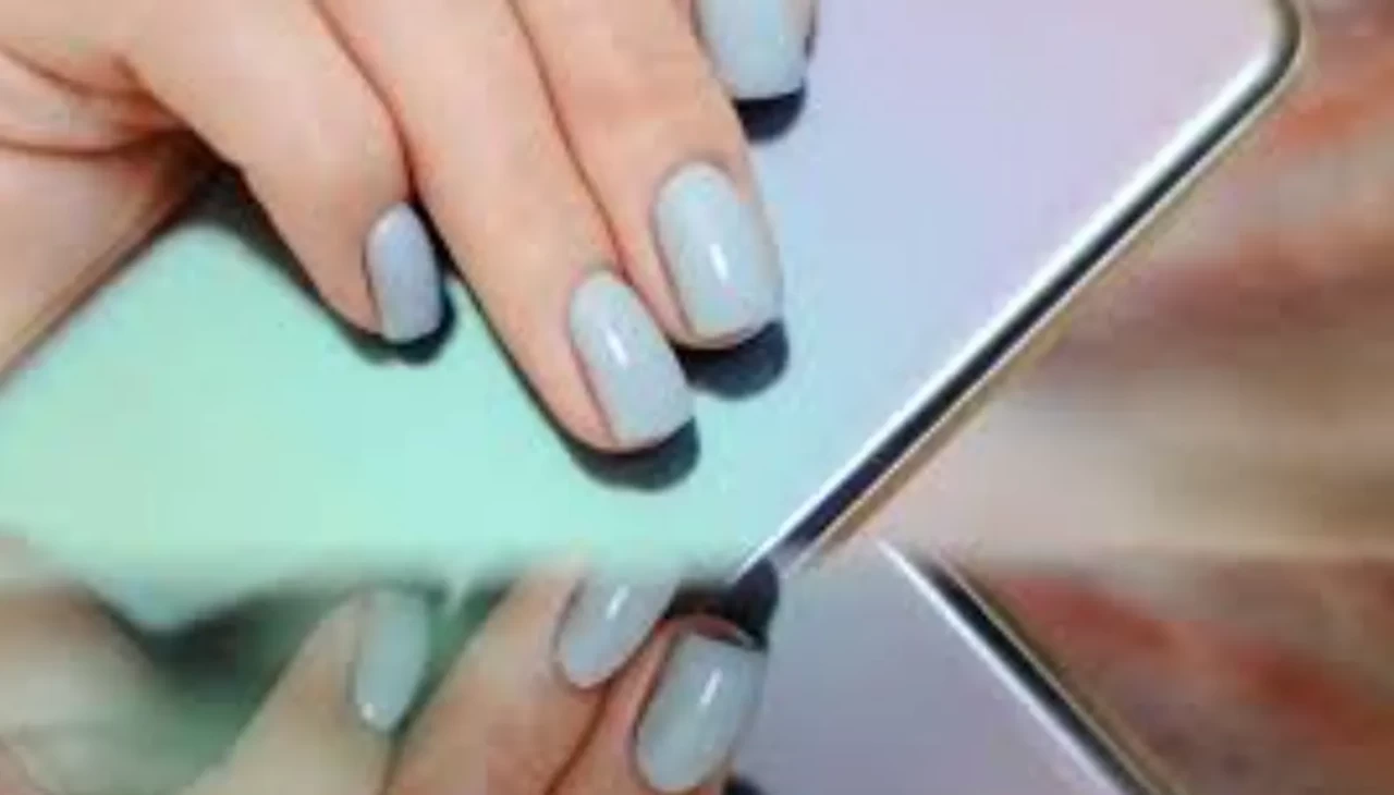 Kuaföre gerek kalmadı! Kalıcı oje evde böyle çıkıyor: Sosyal medyada viral olan 5 adım