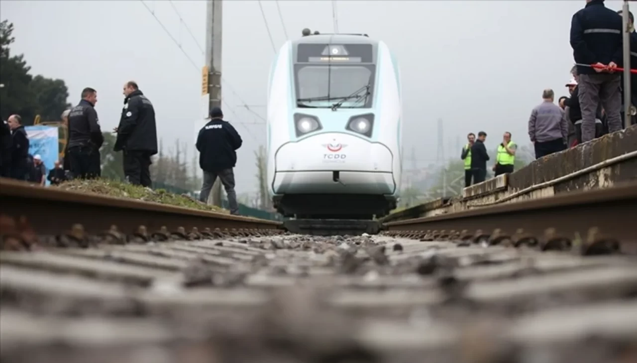 TCDD 780 işçi alacak: Kura ve sözlü sınavla yapılacak alımların detayları açıklandı