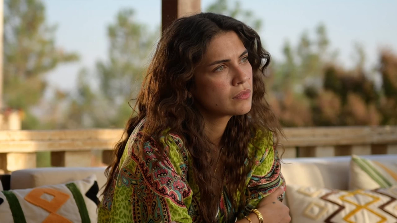 Halef: Köklerin Çağrısı'nda Şok Gelişme! "YılSer" Hayranlarının Baskısı Senaryoyu Baştan Yeniden Yazdırdı!