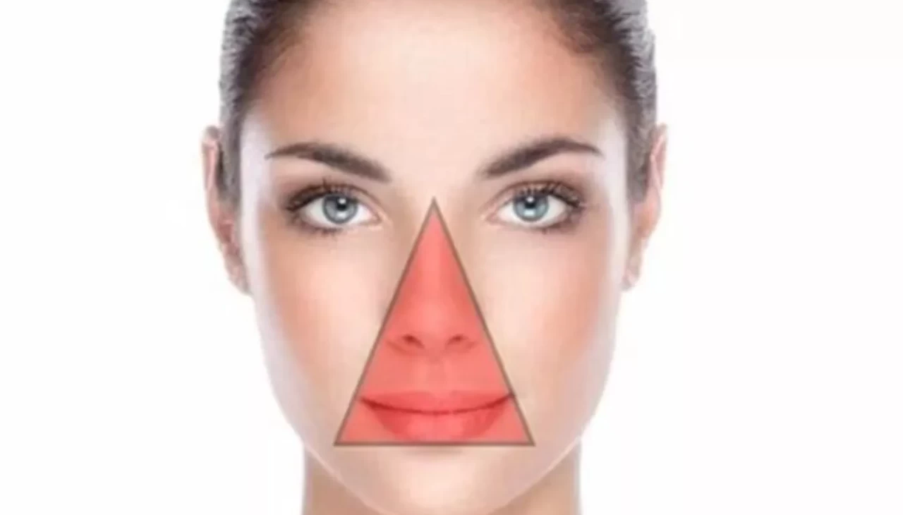 Küçücük sivilce, büyük tehlike! Yüzünüzdeki ölüm üçgeni neden bu kadar riskli?