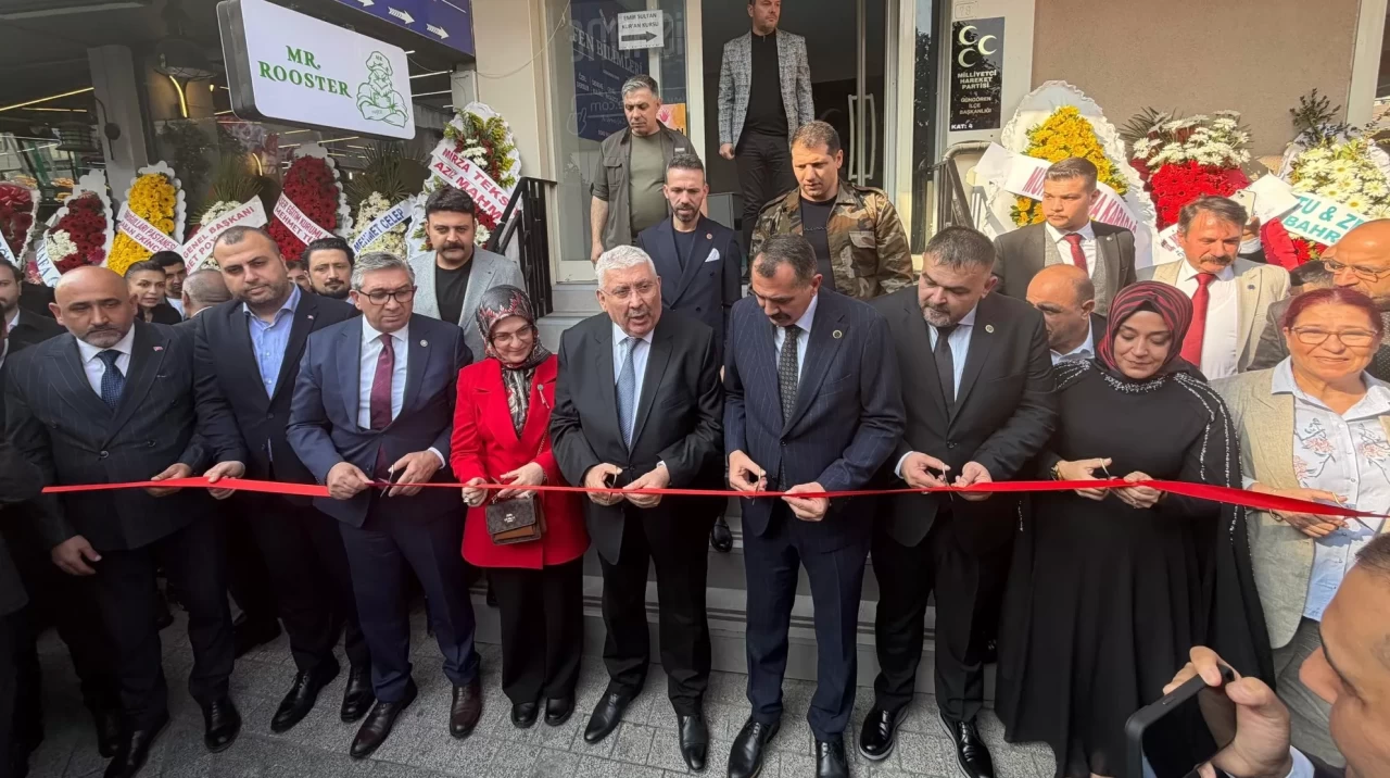 MHP’de Güngören İlçe Başkanlığı yeni hizmet binası açıldı
