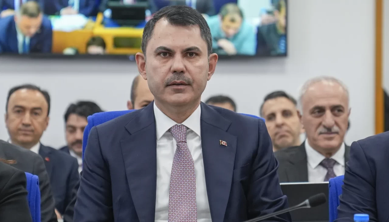 6 Şubat’ın yaraları sarılıyor! Bakan Kurum’dan deprem bölgelerine konut müjdesi