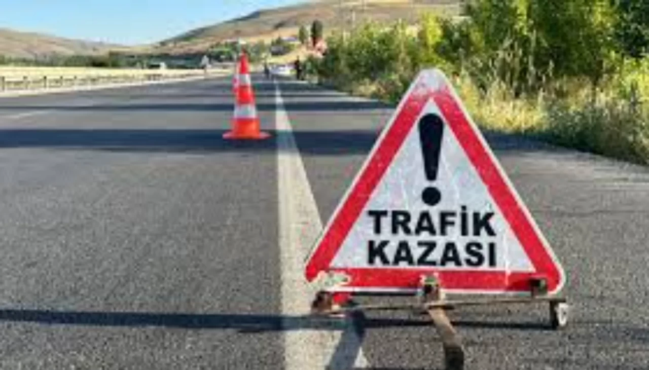 Akhisar’daki zincirleme kazada can kaybı 2’ye yükseldi