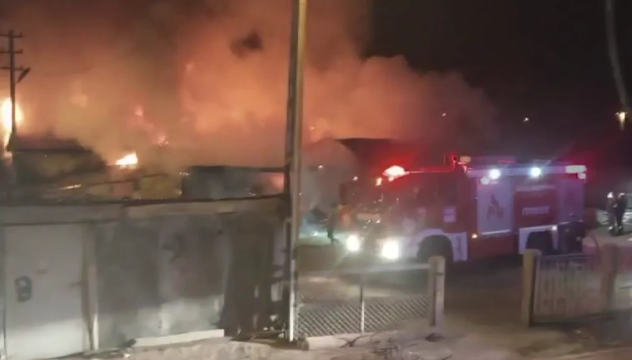 Sivas’ta ahır yangını korkuttu: Hayvanlar son anda kurtarıldı