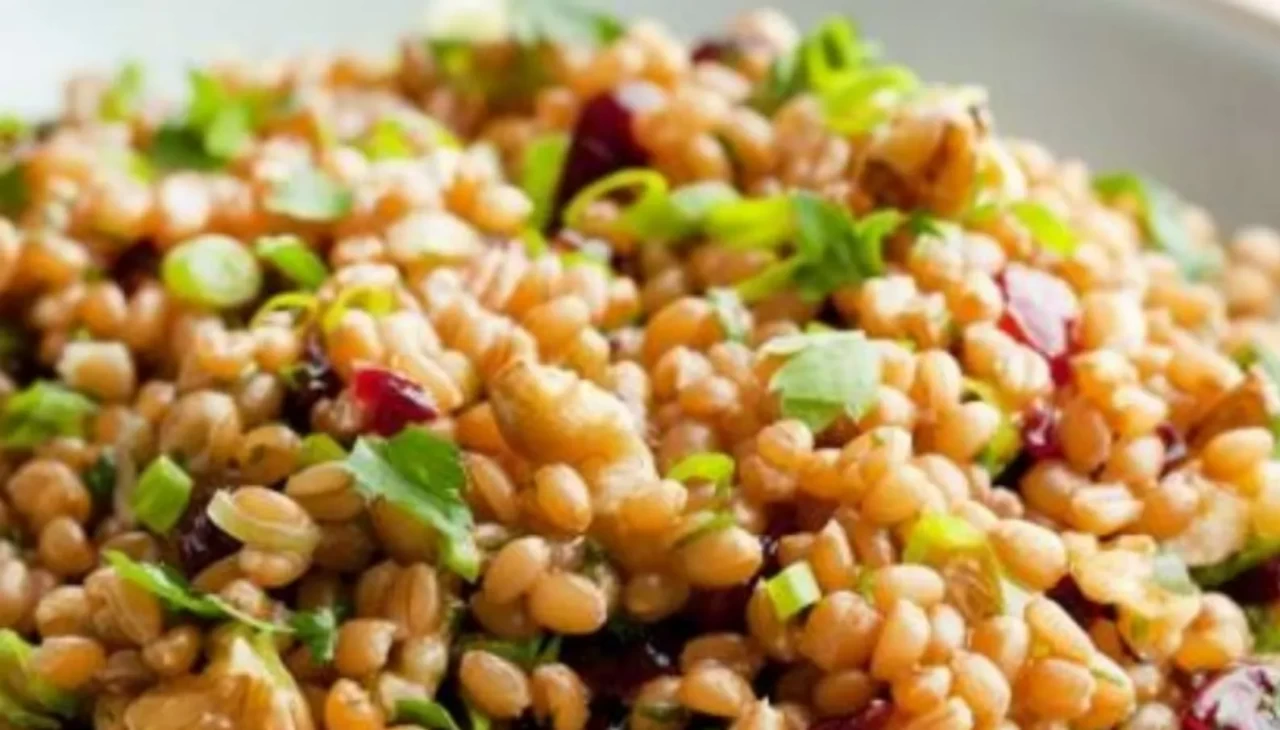 Diyet dostu buğday salatası tarifi