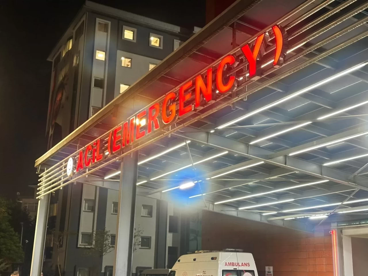 Rize'de mevlitte yedikleri yemekten zehirlenen 94 kişiden 89'u taburcu oldu