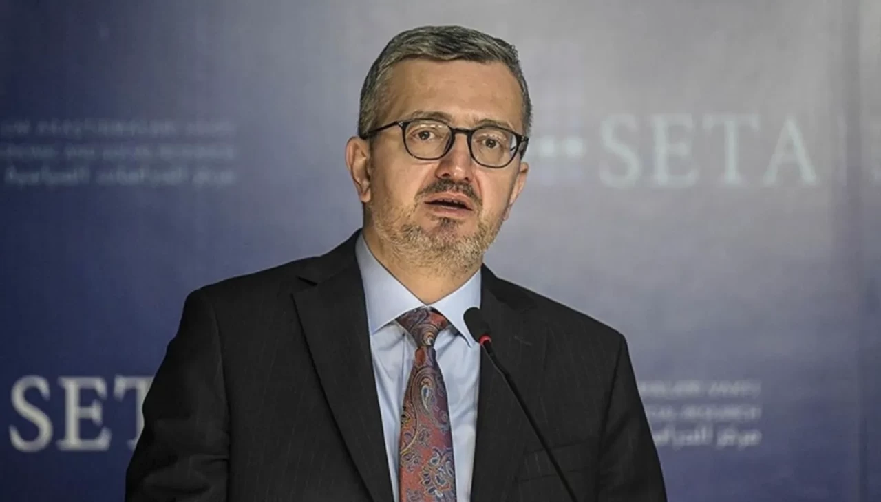 İletişim Başkanı Duran: “Her başarıda bir öğretmenin izi var”