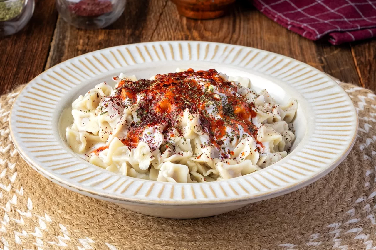 Ev Yapımı Lezzet: Herkesin Kolayca Yapabileceği Mantı Tarifi