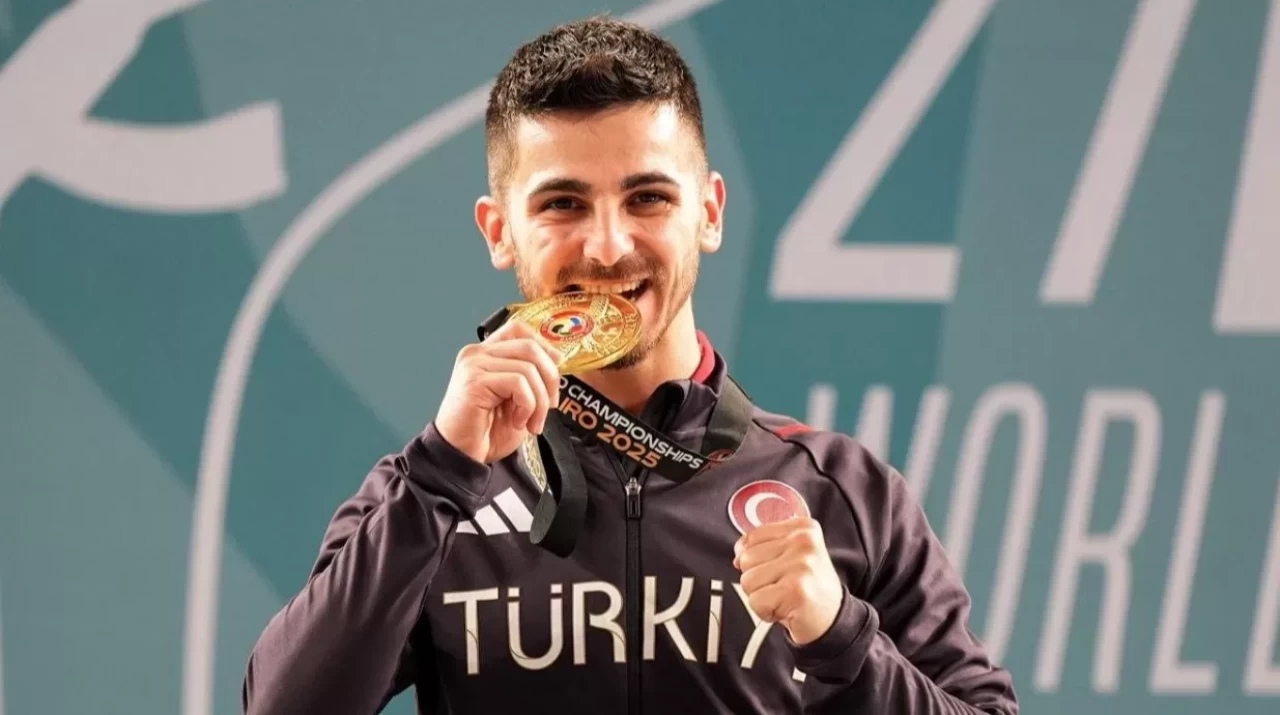 Milli sporcumuz Eray Şamdan dünya şampiyonu oldu!