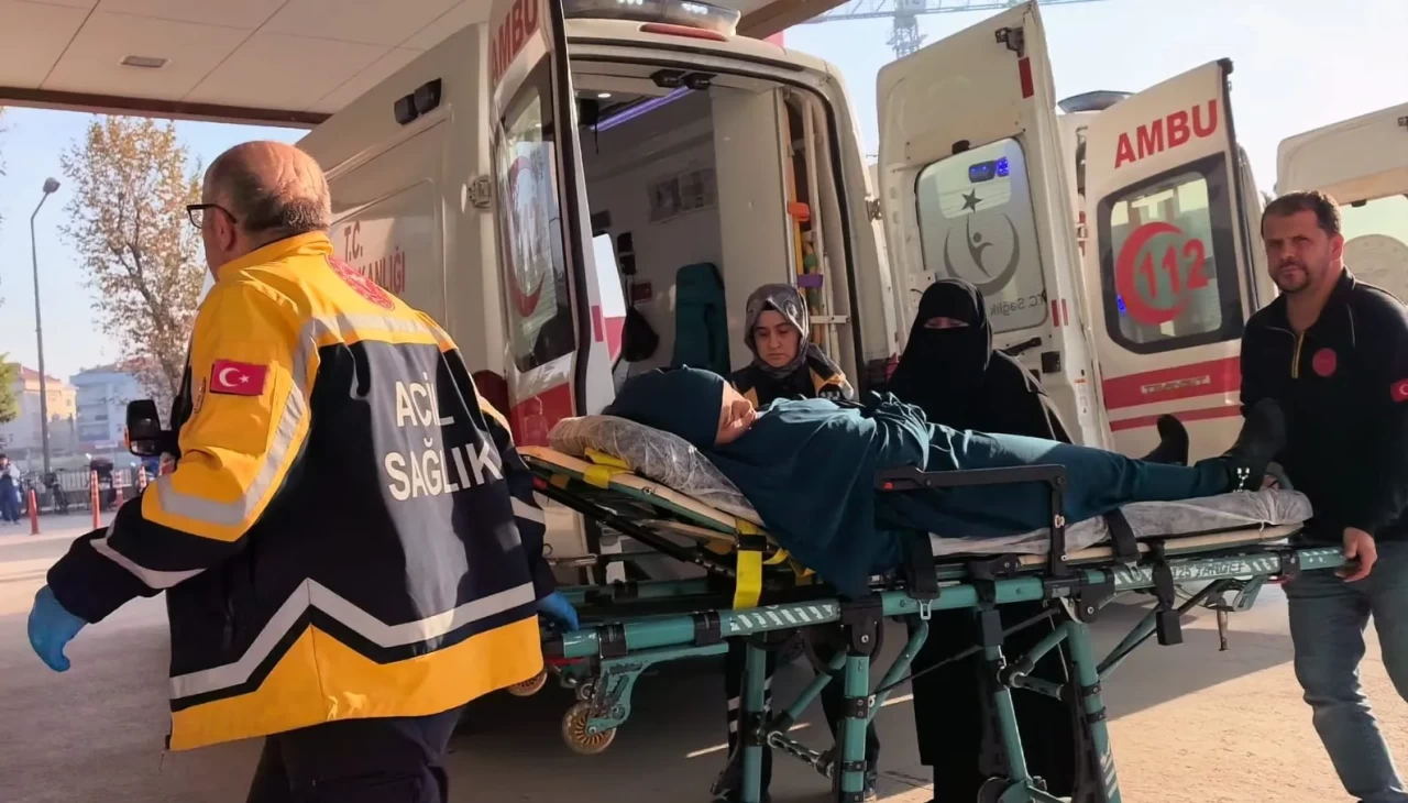 Bursa’da gıda zehirlenmesi şüphesi: Marketten aldıkları tavuk sonrası hastaneye kaldırıldılar