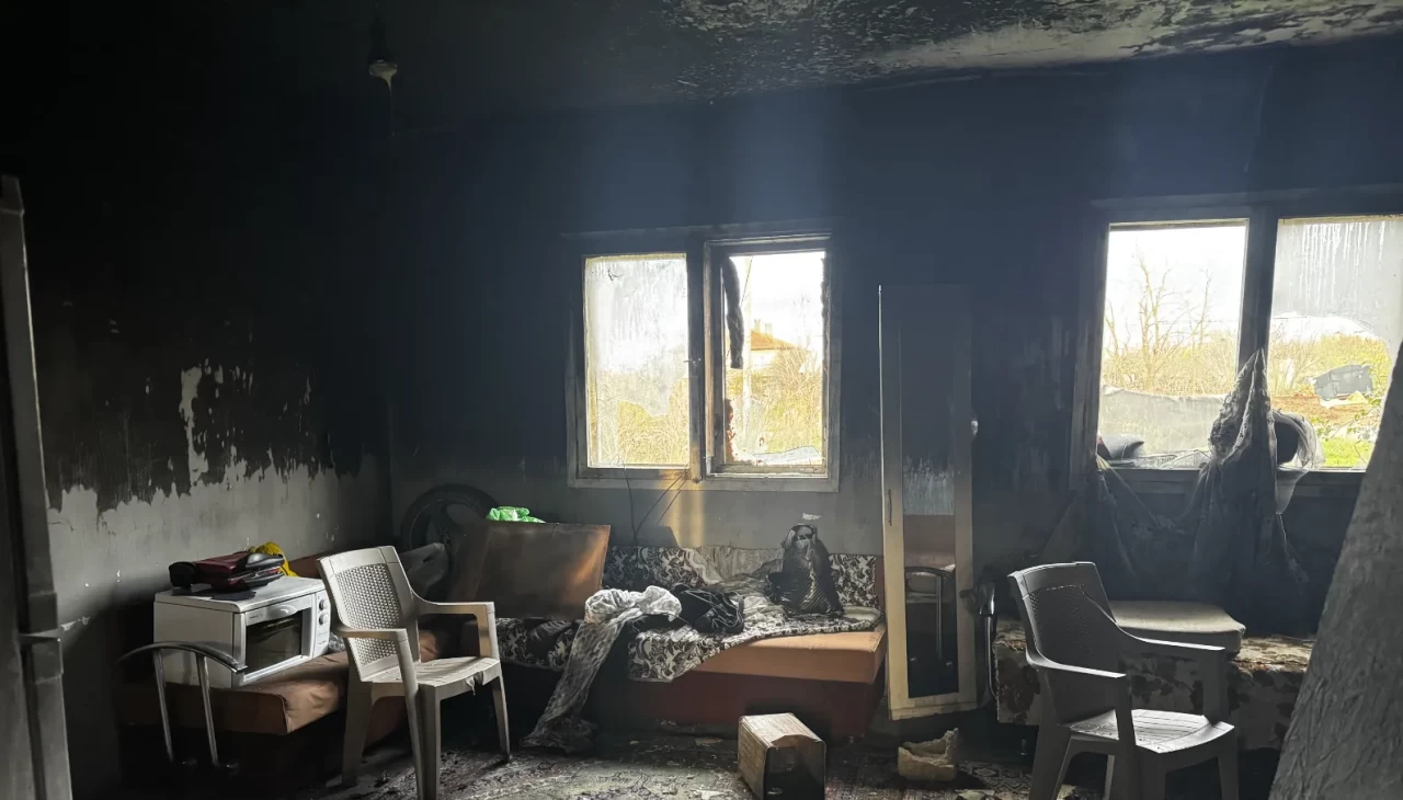 Kırklareli’nde bir ev alevlere teslim oldu: 1 kişi hayatını kaybetti
