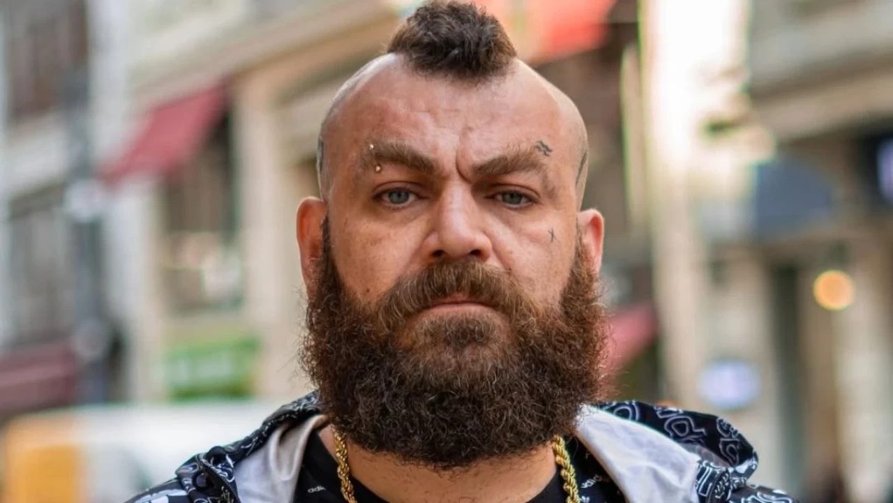 Bahadır Ünlü kimdir, kaç yaşında ve hangi dizilerde rol aldı? İşte merak edilen tüm detaylar