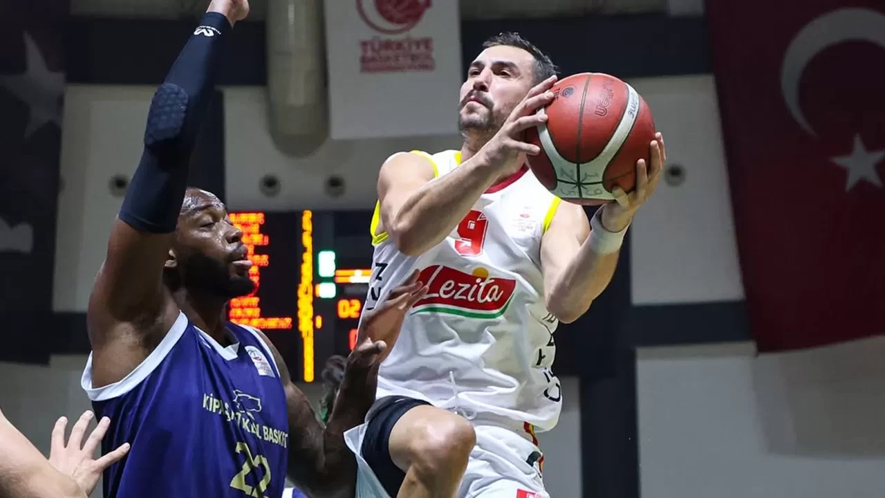 Türkiye Basketbol Ligi’nde 9. hafta üç maçla devam etti