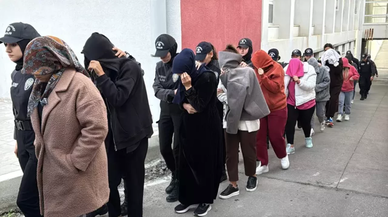 Adana merkezli 23 ilde düzenlenen dolandırıcılık operasyonunda 22 zanlı tutuklandı