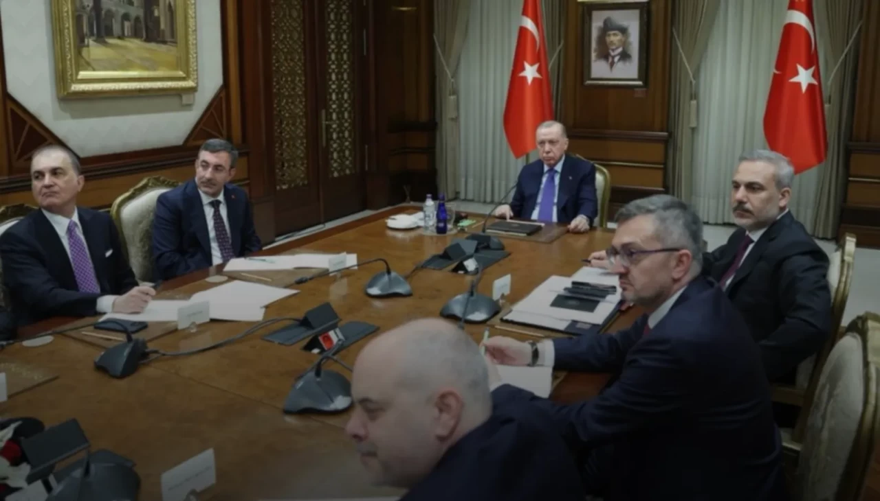 İletişim Başkanı Duran’dan, Cumhurbaşkanı Erdoğan’ın katıldığı Ukrayna toplantısına ilişkin açıklama