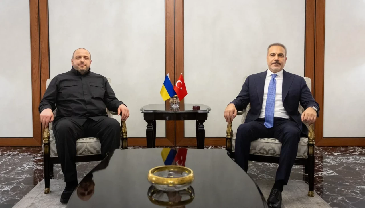 Bakan Fidan, Ukraynalı mevkidaşı Umerov ile bir araya geldi