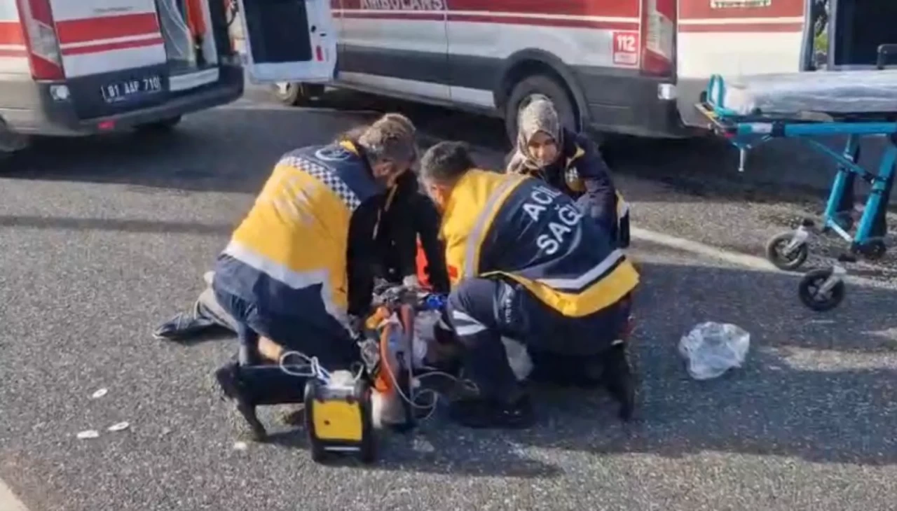 Düzce’de yolun karşısına geçmek isteyen yaşlı adama taksi çarptı: 82 yaşındaki Karakaş hayatını kaybetti