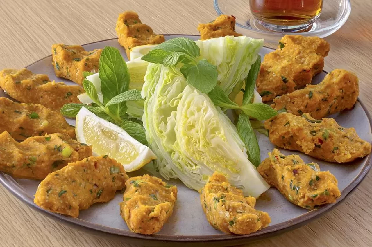 Tam Kıvamında ve Lezzetli: Mercimek Köftesi Tarifi