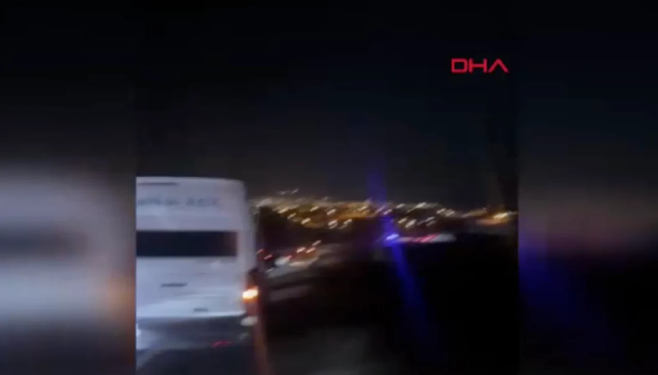 Şırnak’ta otomobil sürüye çarptı: 7 koyun öldü