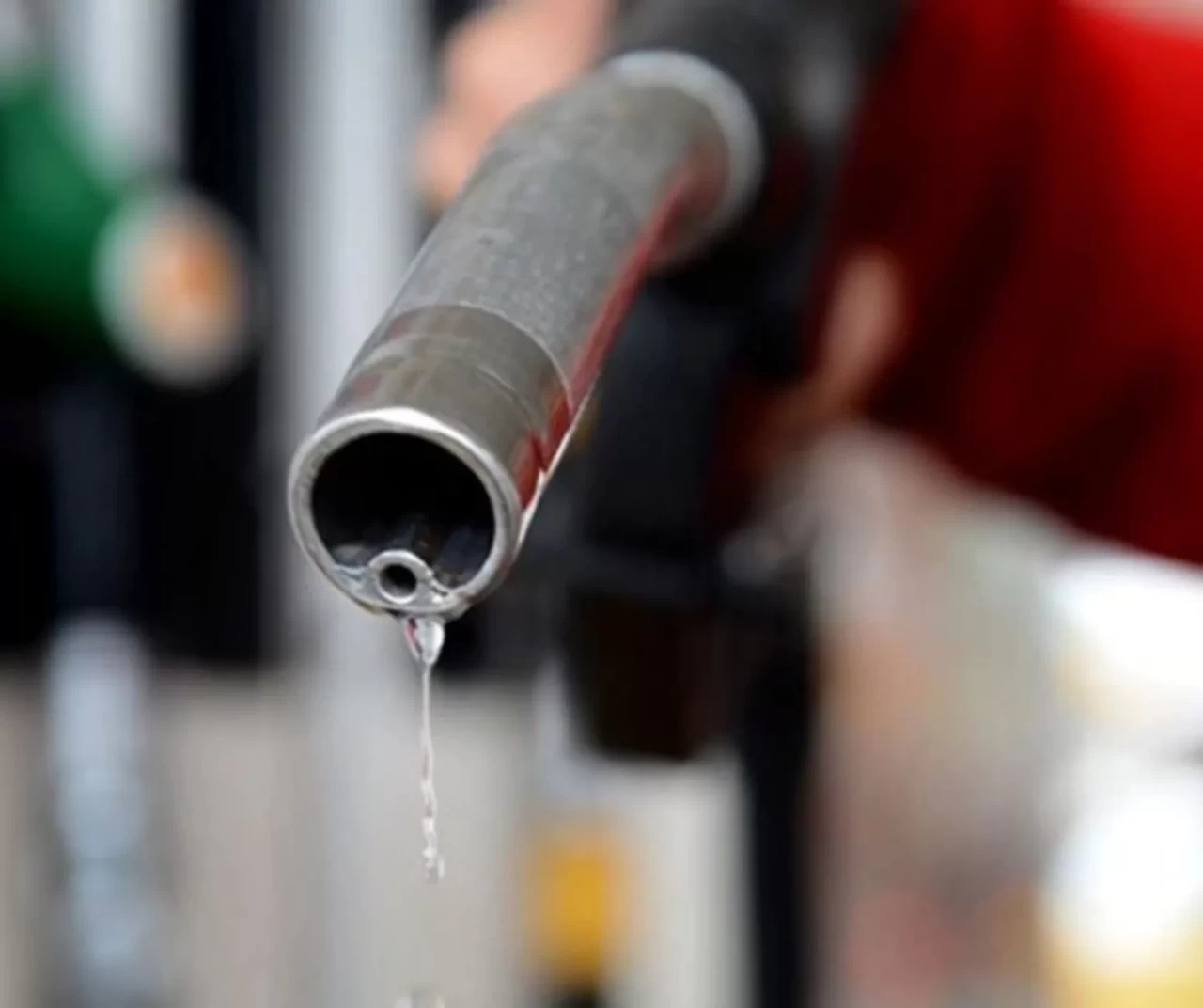 Brent petrol geriledi: Varil fiyatı 63,71 dolara düştü