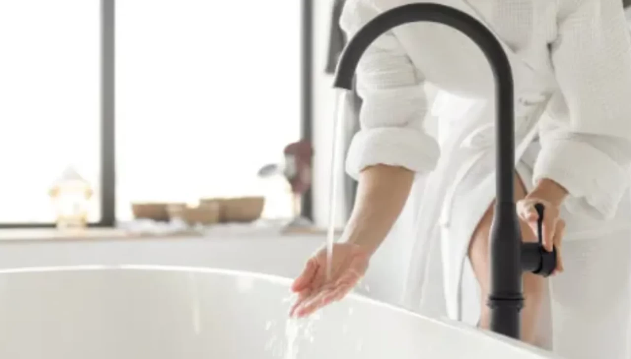 Bir sonraki banyonuzda karbonat deneyin! Sadece 20 dakikada şaşırtan değişim