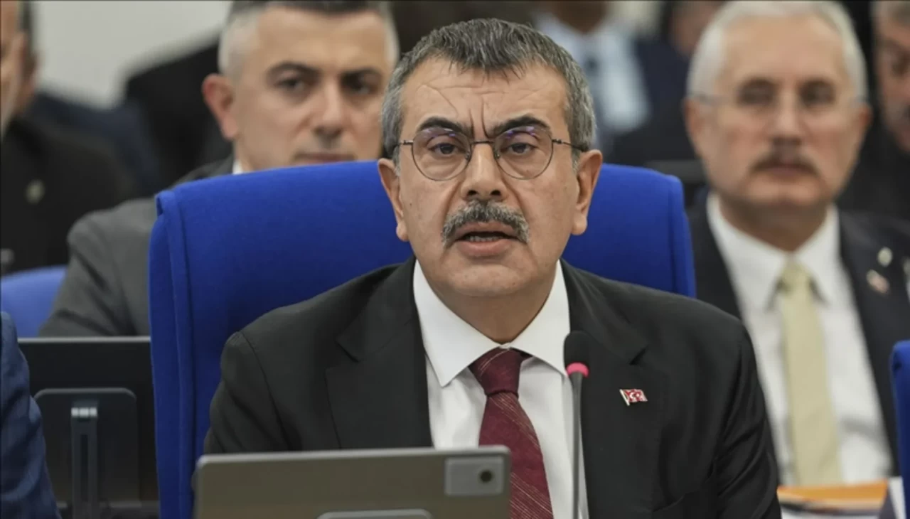 Bakan Tekin’den 24 Kasım haftası için öğretmen ziyareti çağrısı