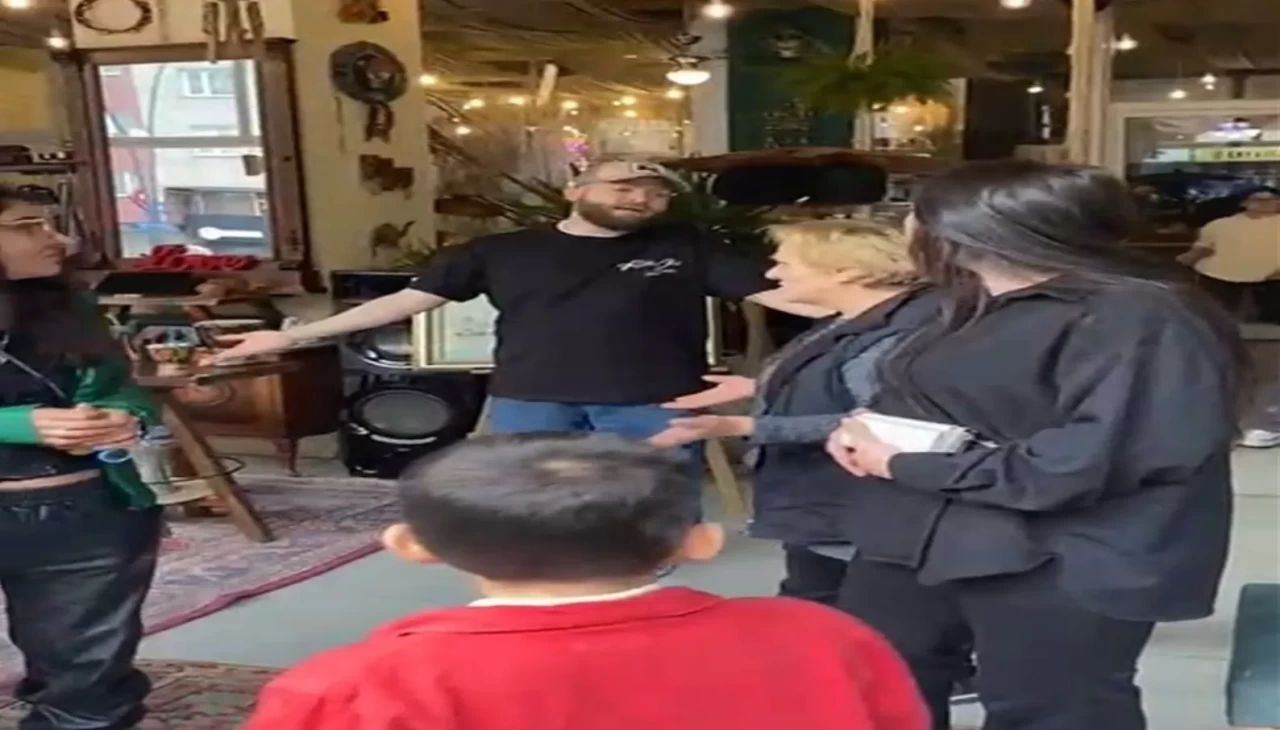 Öğretmenler Günü'nde müşterileri kovan kafe mühürlendi!