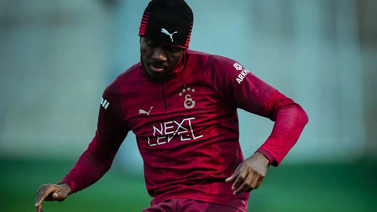 Galatasaray’da Osimhen derbi öncesi antrenmana döndü