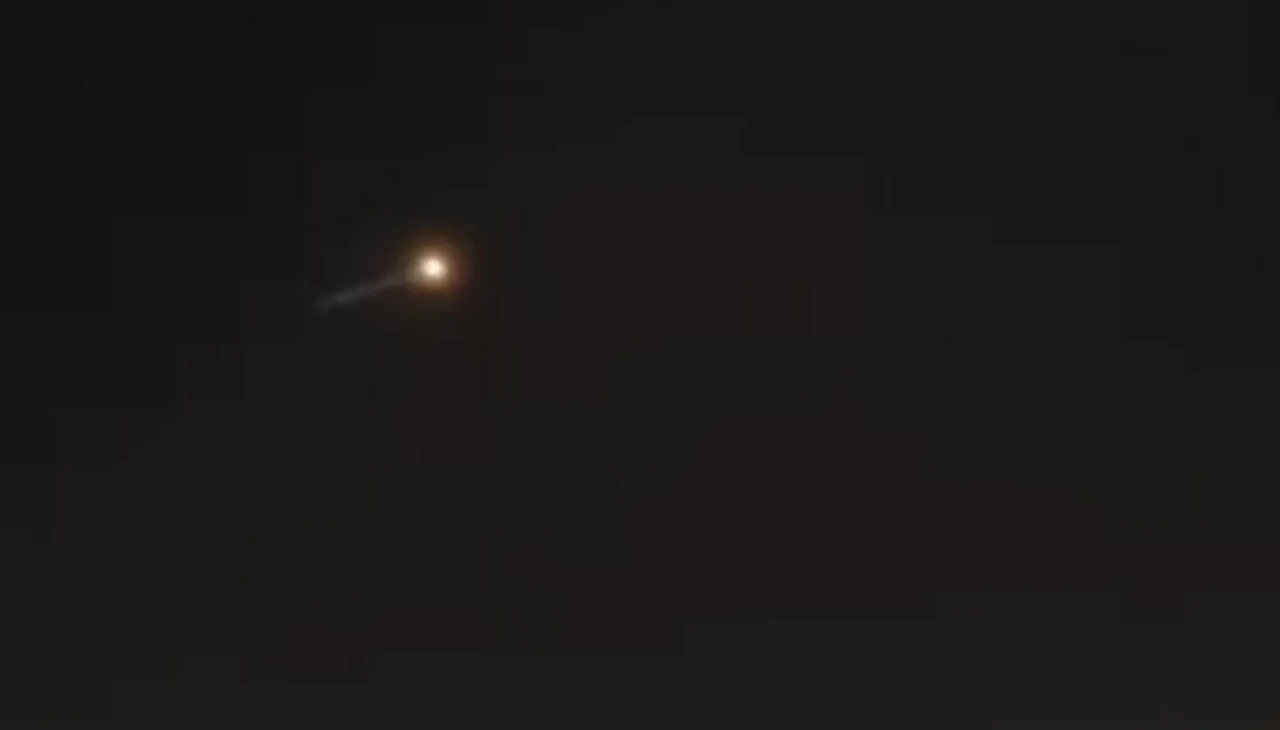 İstanbul’da göktaşı paniği! Gökyüzünde bir anda belirdi