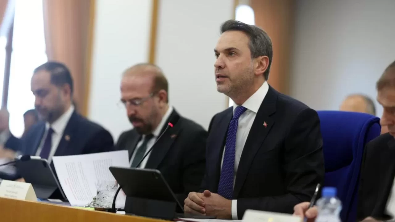 Bakan Bayraktar: Türkiye nadir toprak elementinde dünyada ilk 5'e girecek