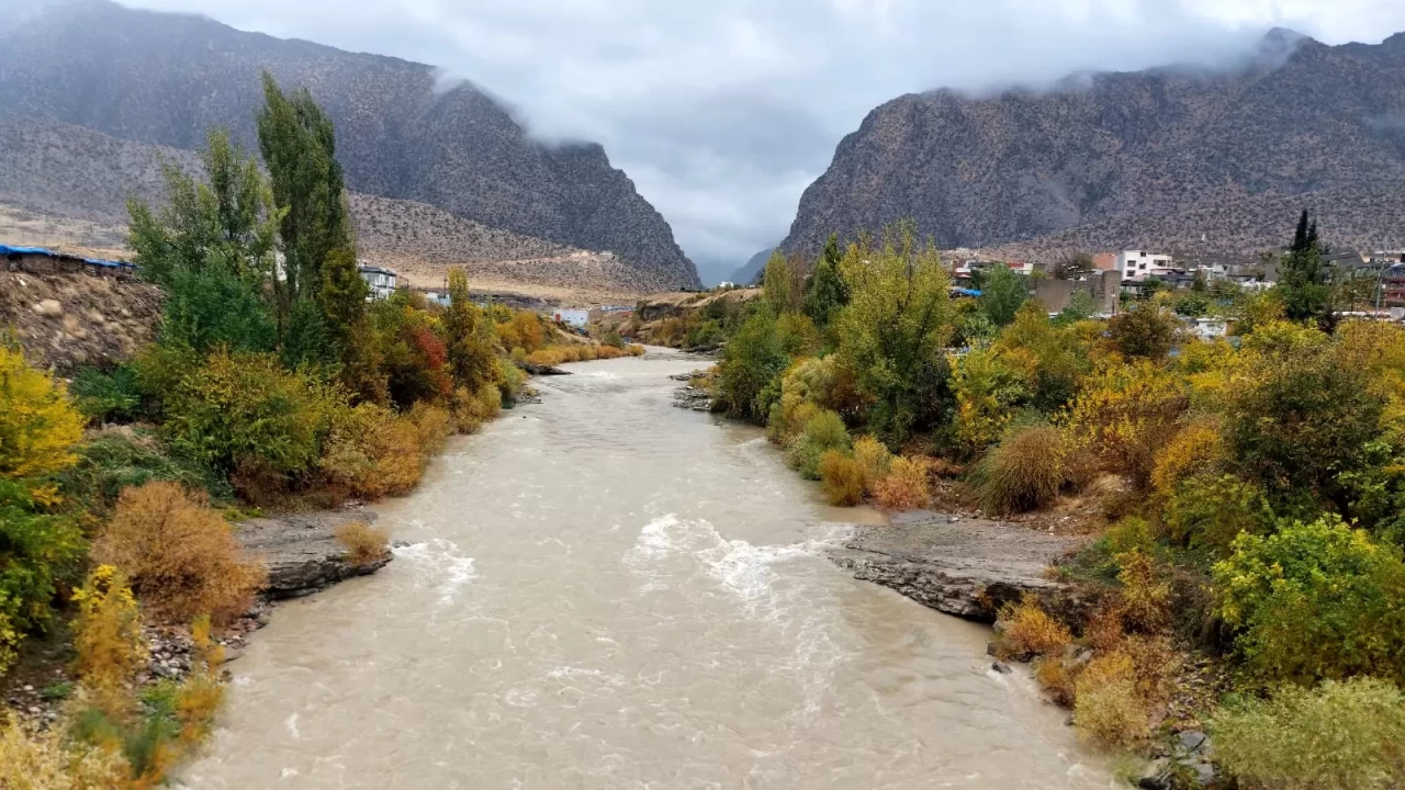 Erbil'de yağmur sevinci! Uzun süren kuraklığın ardından beklenen yağışlar geldi