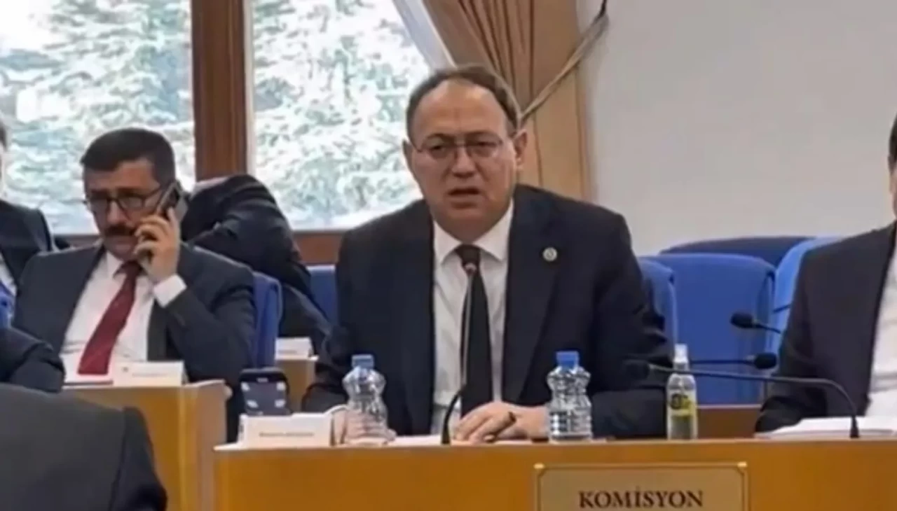 MHP’li Topsakal’dan vefa paylaşımı: Turan’la yaşadı, Turan gibi uğurlandı