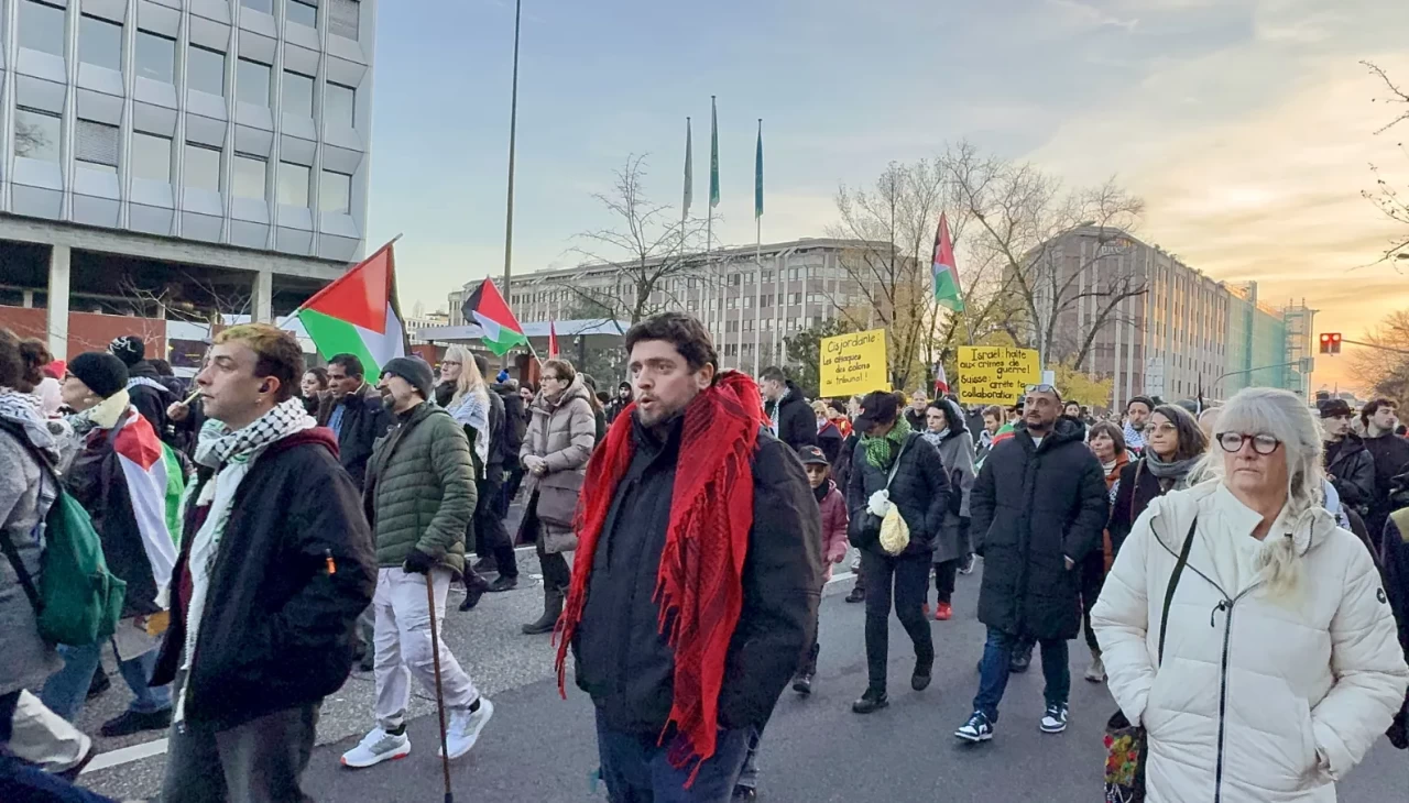 Cenevre’de binlerce kişiden Filistin’e destek yürüyüşü