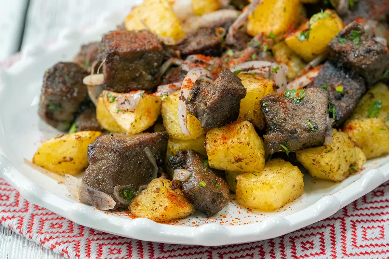 En Pratik ve Lezzetli Arnavut Ciğeri Tarifi: Yumuşacık ve Altın Kıvamında