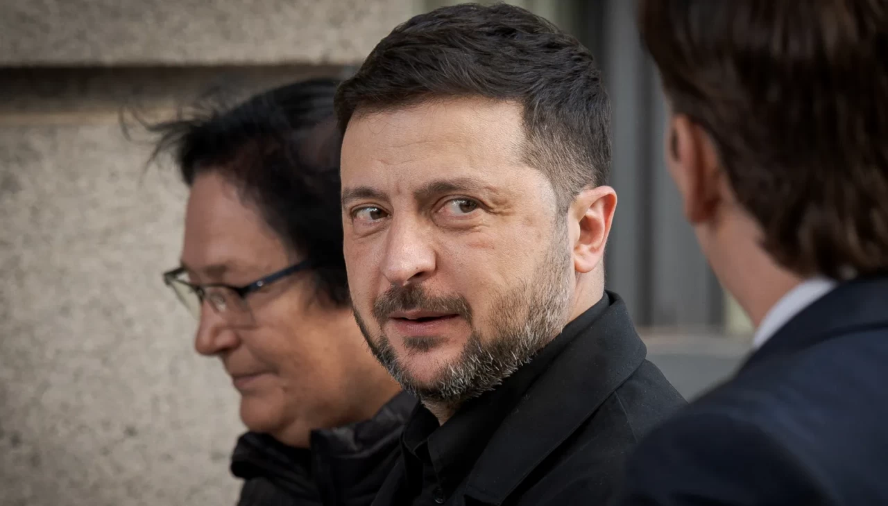 Ukrayna’da yolsuzluk krizi! Zelenskiy’in en güçlü ikinci adamı istifa etti