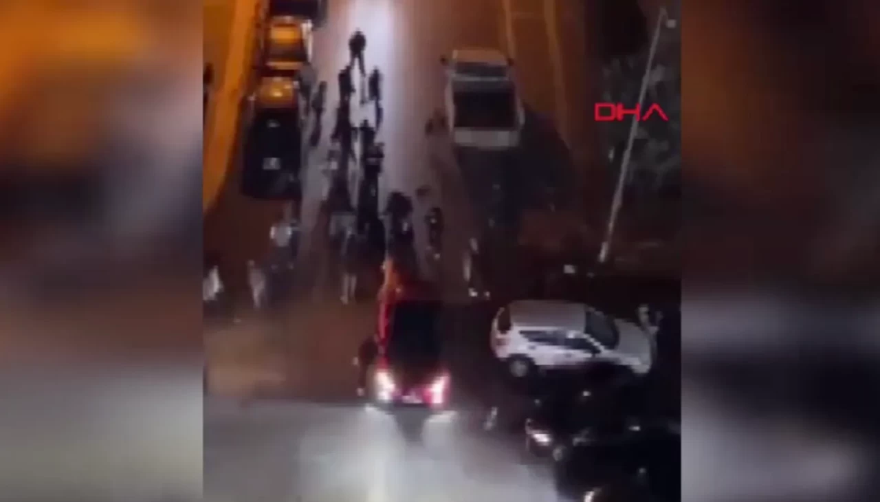 Diyarbakır’da düğün salonu önünde silahlı kavga: Gelinin amcası öldü, 3 yaralı