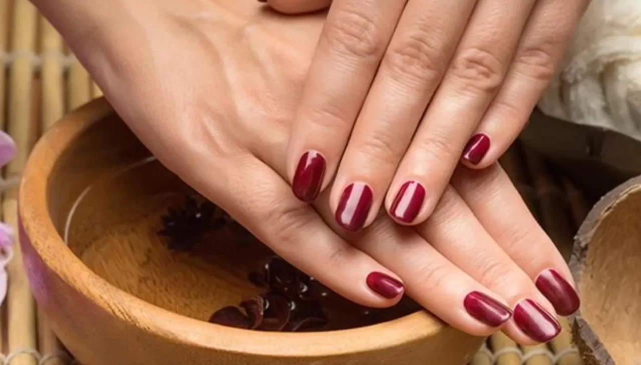 Kış aylarında el maskesi nasıl uygulanır? Adım adım doğal tarifler