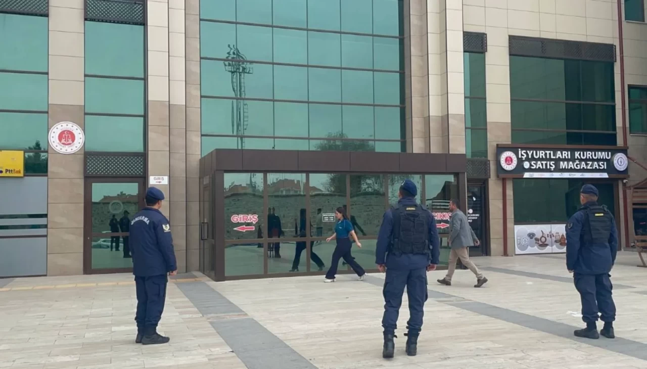 Nevşehir’de dehşet: Kadın kocasını ve kız kardeşini bıçakladı