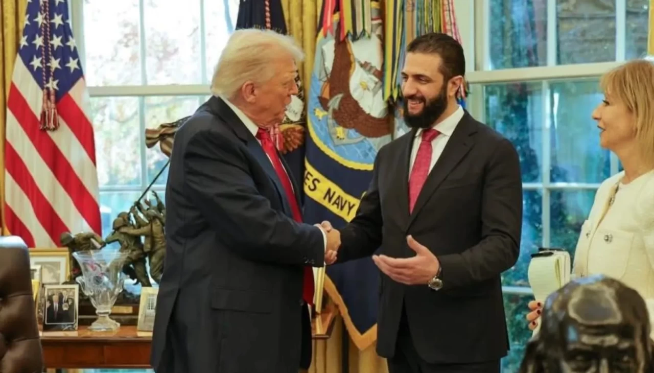 Trump’tan Suriye liderine ilginç hediye! İki lider arasındaki esprili diyalog sosyal medyada gündem oldu