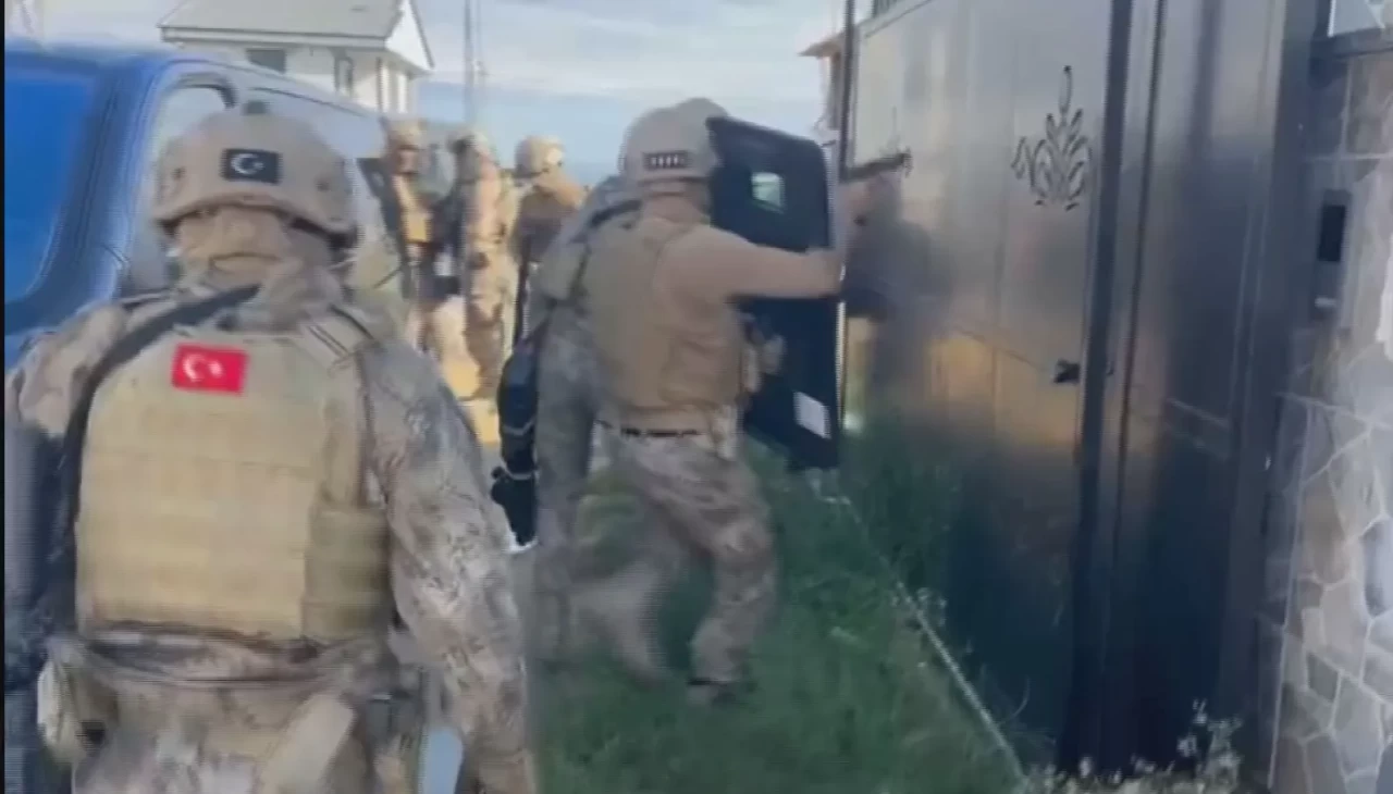 Silivri’de villaya yasa dışı bahis operasyonu: 9 gözaltı