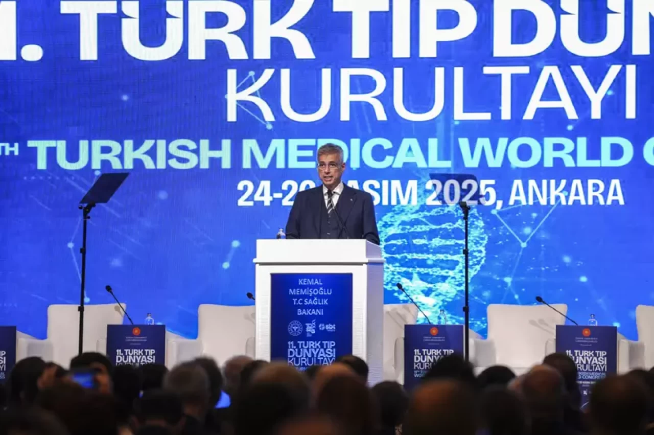 Bakan Memişoğlu: MHRS üzerinden 79 branşın 72'sine artık aynı güne randevu verebiliyoruz