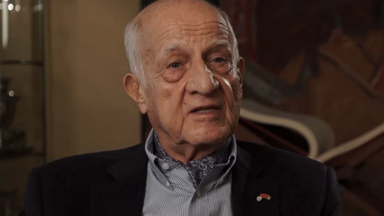 İnan Kıraç kimdir, kaç yaşında ve hangi holdingin patronu?