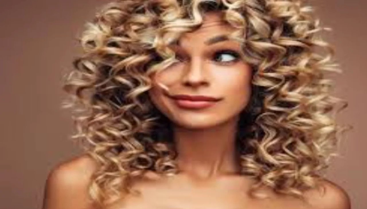 Kuaföre gitmeden saç açma! Ihlamurla doğal sarıya ulaşmanın gizli formülü