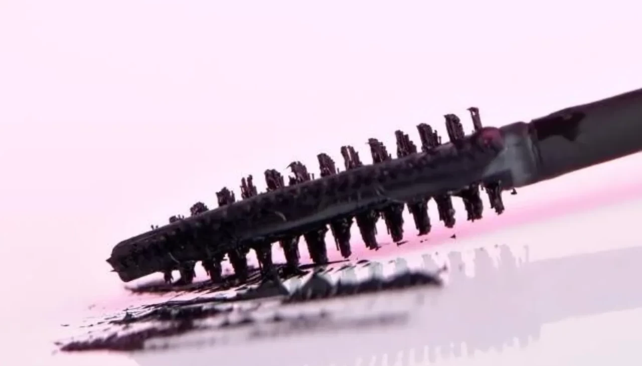 Rimelin ömrünü uzatmanın şaşırtıcı yolları! Her kadının bilmesi gereken püf noktalar