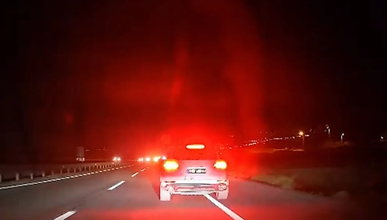 Sosyal medyayı sallayan görüntüler! Korku dolu anlar saniye saniye kameraya yansıdı